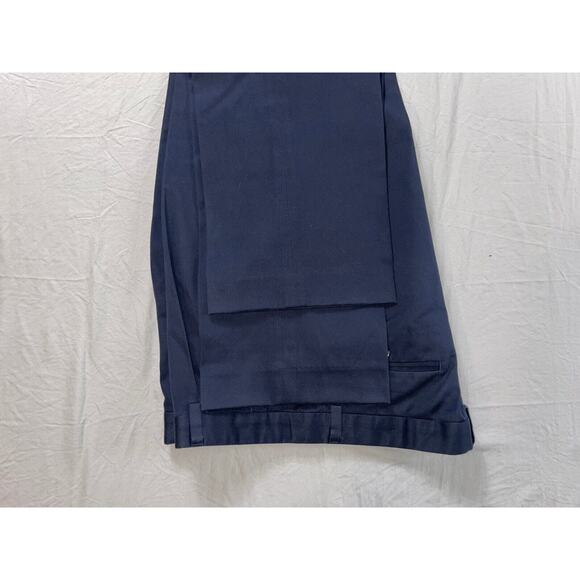 Eddie Bauer Pleated Wrinkle Resistant Classic Fit 100% Cotton Chino Pants. 35X31 - Picture 4 of 9